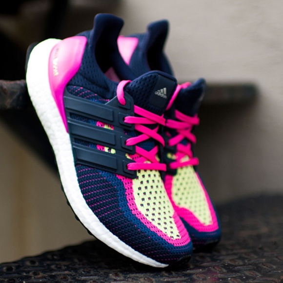 adidas ultra boost navy pink